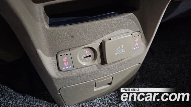 Kia The / новый New Carnival Special, 2020 18