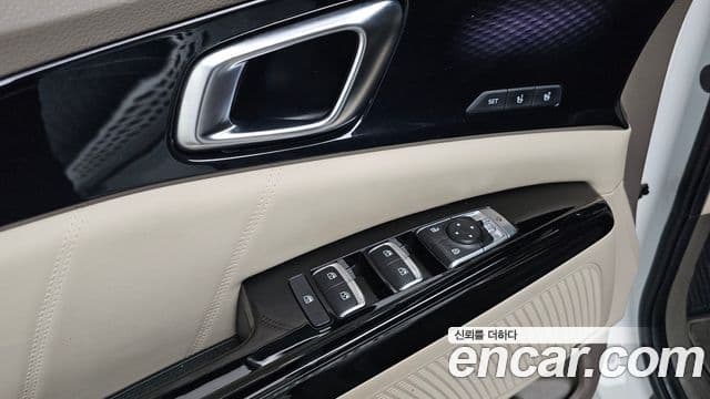 Kia Carnival 4세대 Signature, 2022 16