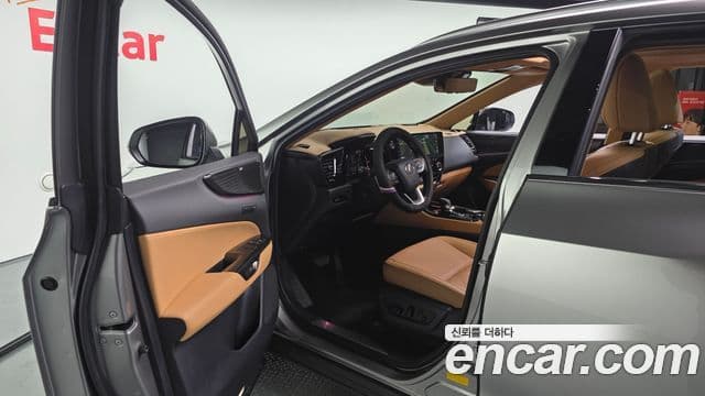 Lexus NX350h 2세대 Luxury, 2025 10