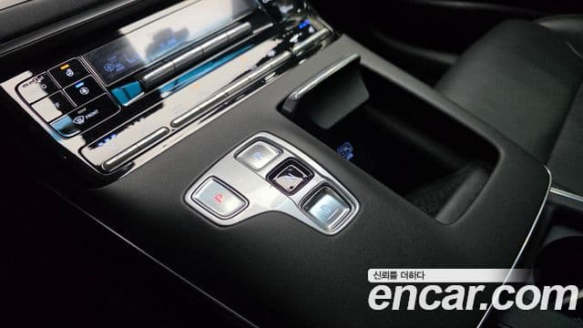 Hyundai The / новый New Grandeur IG Exclusive, 2021 9