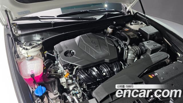 Hyundai Grandeur (GN7) Calligraphy, 2023 6