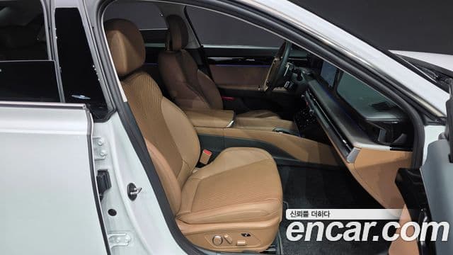 Hyundai Grandeur (GN7) Calligraphy, 2023 10