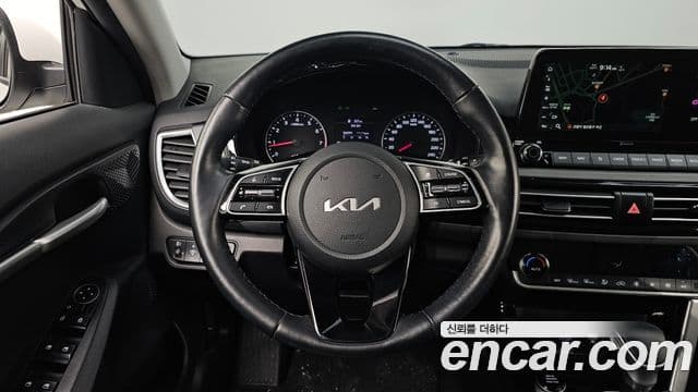 Kia Seltos Trendy, 2023 13