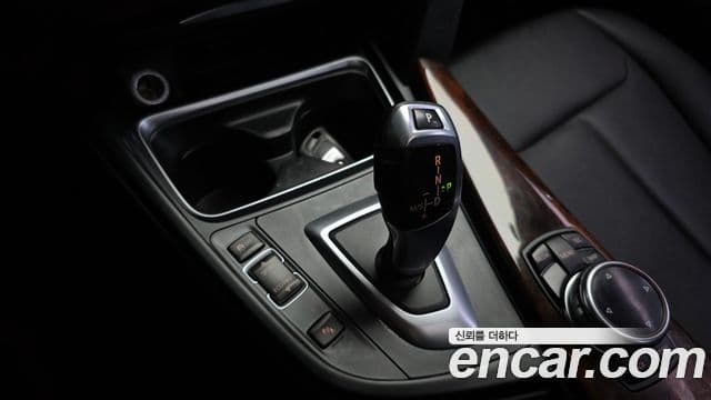 BMW 3시리즈 (F30), 2014 9