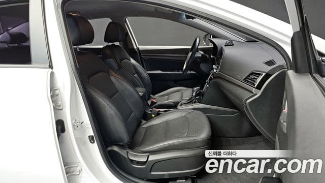 Hyundai Avante AD 1.6 GDI Smart, 2017 10