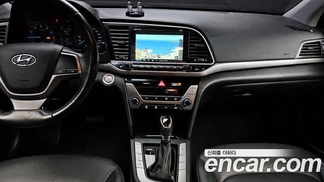 Hyundai Avante AD 1.6 GDI Smart, 2017 14