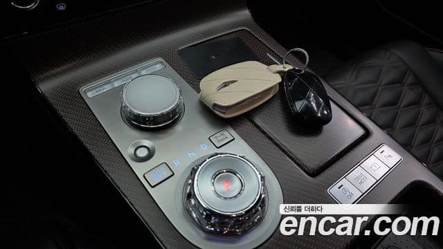 Genesis G80 (RG3) бензин 2.5 турбо AWD, 2026 9