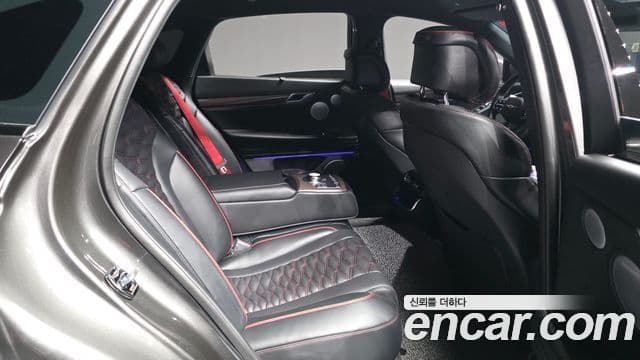 Genesis G80 (RG3) бензин 2.5 турбо AWD, 2026 12