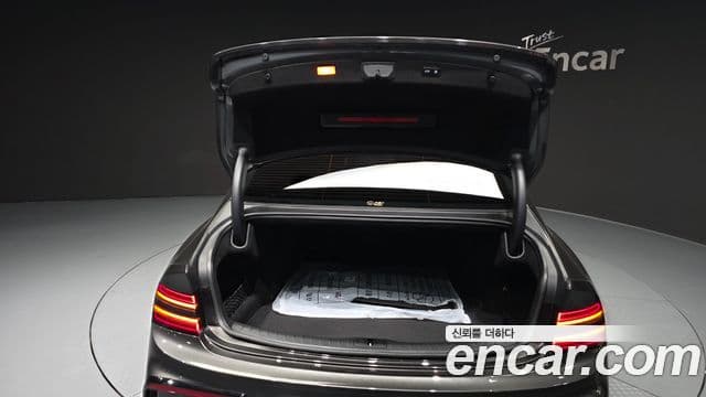 Genesis G80 (RG3) бензин 2.5 турбо AWD, 2026 20