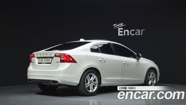 Volvo S60 2세대, 2014 2
