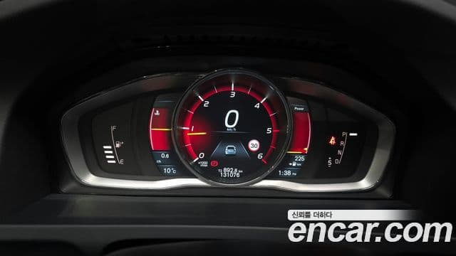 Volvo S60 2세대, 2014 8