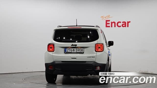 Jeep Renegade 1.3 Limited, 2023 4