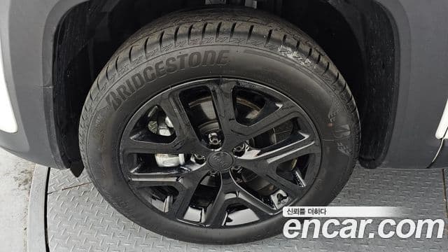 Jeep Renegade 1.3 Limited, 2023 все фото