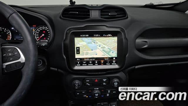 Jeep Renegade 1.3 Limited, 2023 14