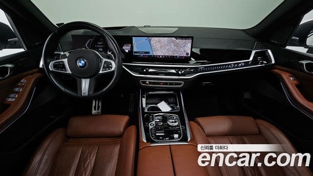 BMW X7 (G07) xDrive 40i M Sport 6인승, 2024 7