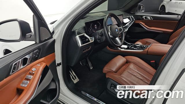 BMW X7 (G07) xDrive 40i M Sport 6인승, 2024 11