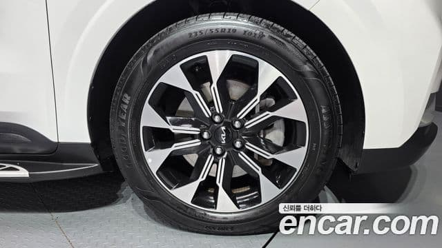 Kia Carnival 4세대 Prestige, 2023 все фото