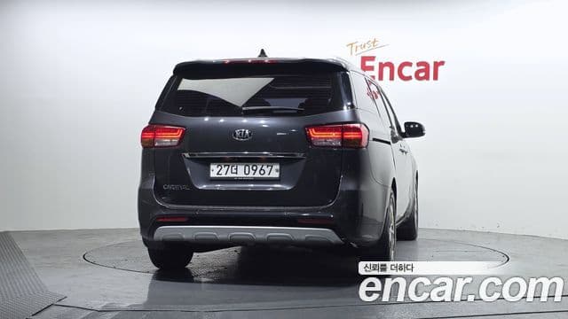 Kia All New Carnival Prestige, 2016 4