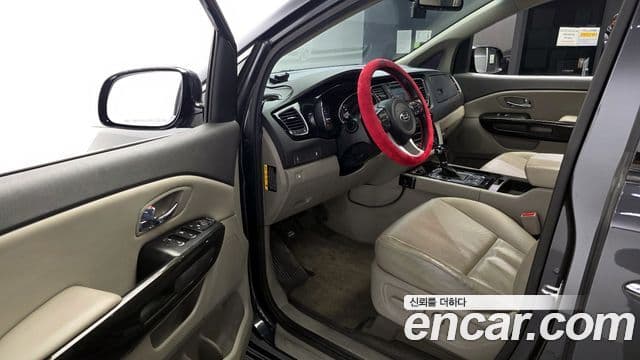 Kia All New Carnival Prestige, 2016 10