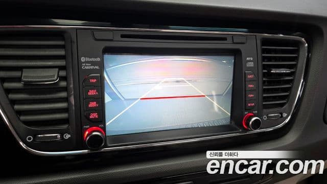 Kia All New Carnival Prestige, 2016 16
