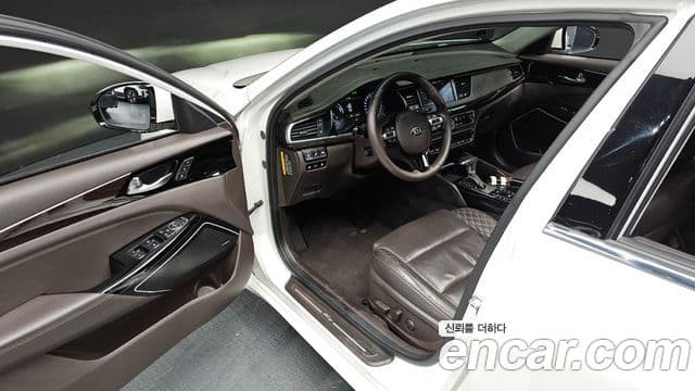 Kia All New K7 гибрид Noblesse, 2017 11