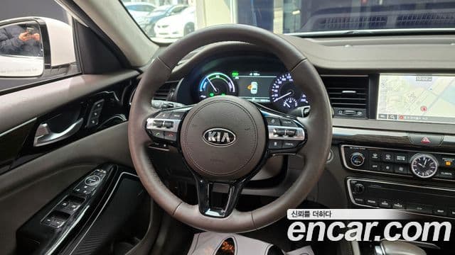 Kia All New K7 гибрид Noblesse, 2017 13