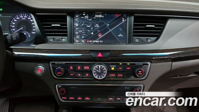 Kia All New K7 гибрид Noblesse, 2017 15