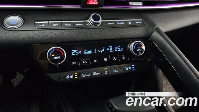 Hyundai Avante (CN7) Inspiration, 2021 18