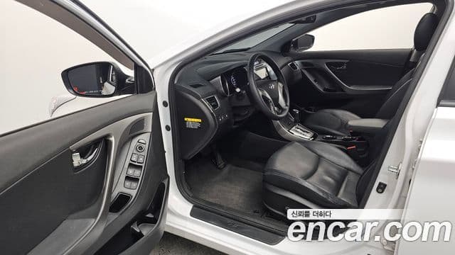 Hyundai Avante MD M16 GDI top, 2012 10