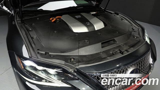 Lexus LS500h 5세대 3.5 Platinum AWD, 2020 6