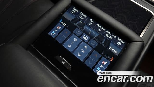 Lexus LS500h 5세대 3.5 Platinum AWD, 2020 18