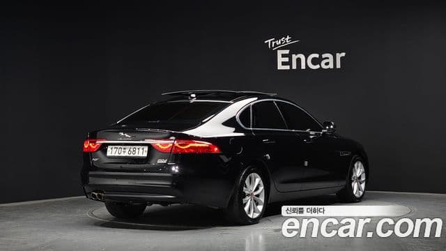 Jaguar XF (X260) 20d Portfolio AWD, 2019 2
