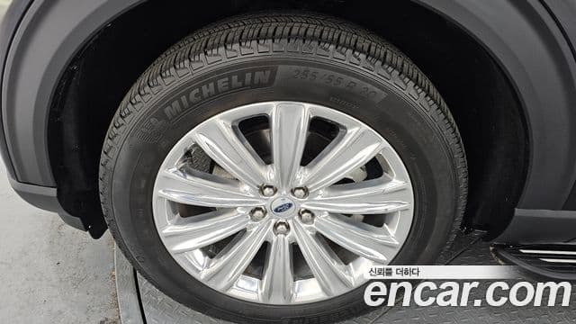 Ford Explorer 6세대 2.3 Limited 4WD, 2021 все фото