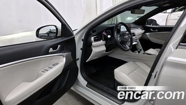 Genesis The / новый New G70 슈팅브레이크, 2024 10