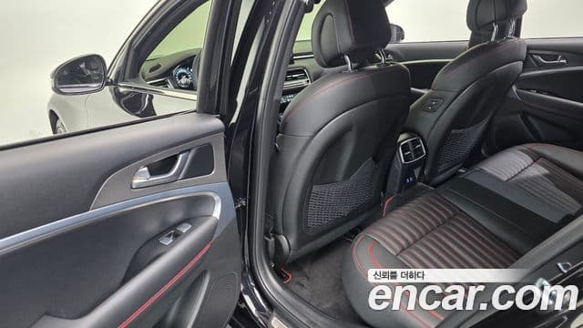 Genesis The / новый New G70, 2024 18