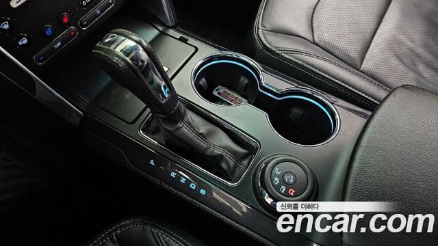 Ford Explorer 5세대, 2016 9