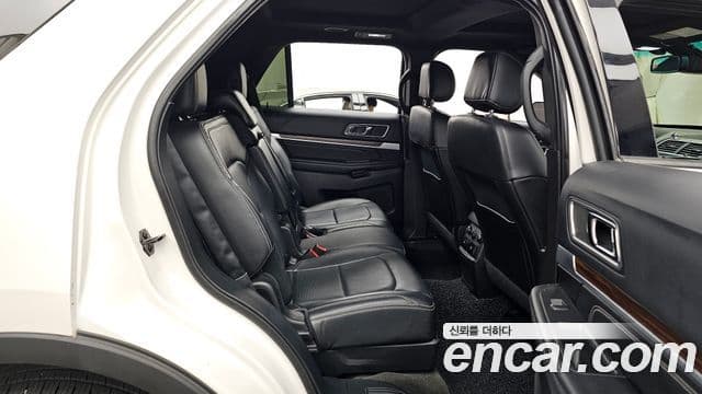 Ford Explorer 5세대, 2016 12