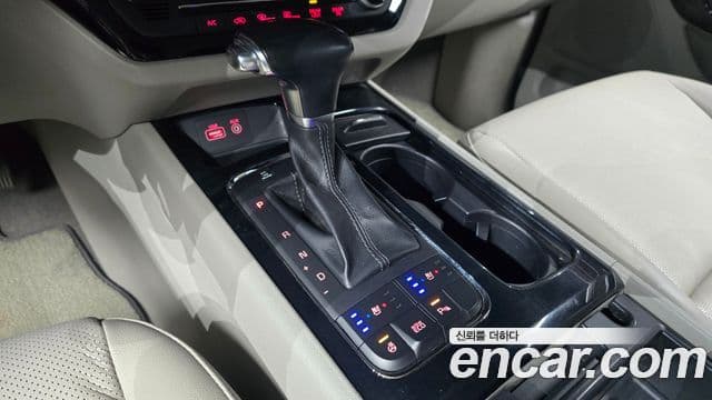 Kia All New Carnival Prestige, 2018 9