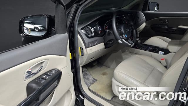 Kia All New Carnival Prestige, 2018 11