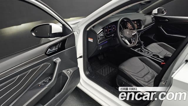 Volkswagen Jetta 7세대 Prestige, 2024 11