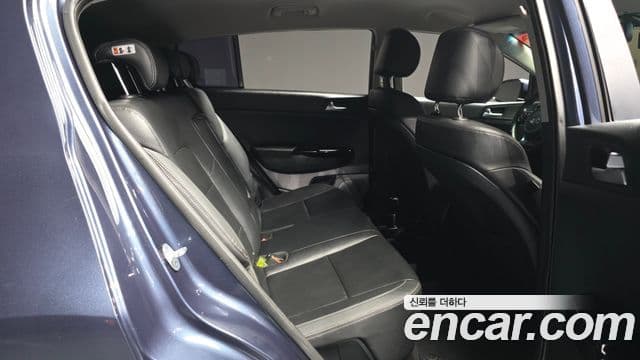 Kia Sportage 4세대 дизель 2.0 2WD Trendy, 2016 12