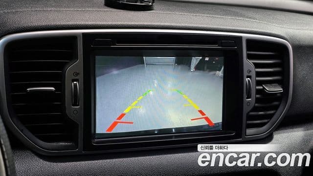 Kia Sportage 4세대 дизель 1.7 2WD Trendy, 2017 16