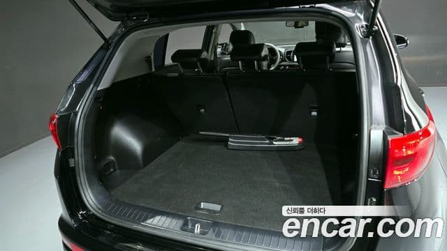 Kia Sportage 4세대 дизель 1.7 2WD Trendy, 2017 20