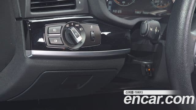 BMW X4 (F26), 2017 14