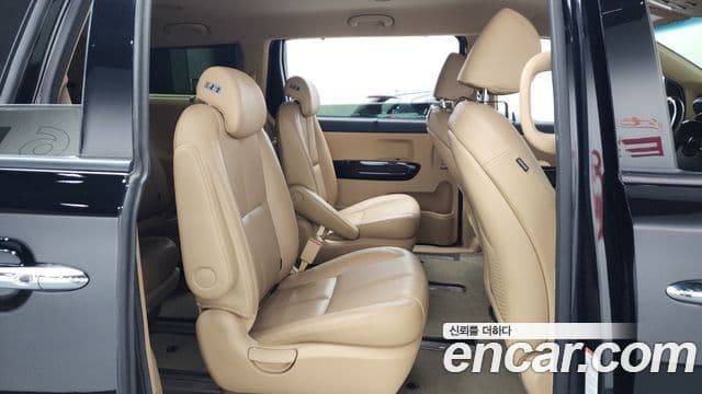 Kia The / новый New Carnival Noblesse, 2019 13