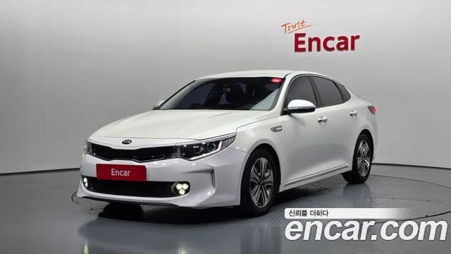 Kia K5 гибрид 2세대 Noblesse, 2016 1