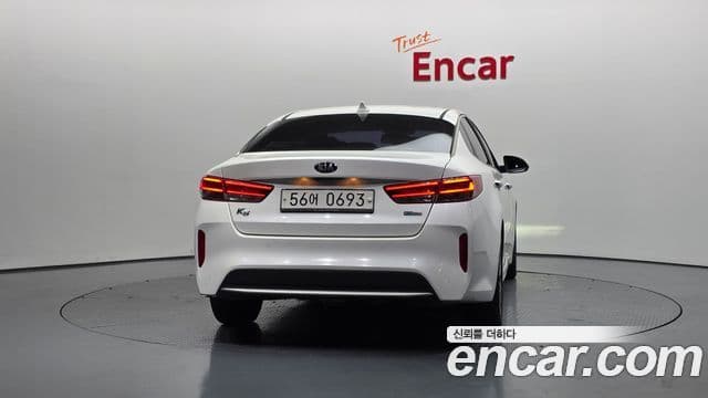 Kia K5 гибрид 2세대 Noblesse, 2016 4