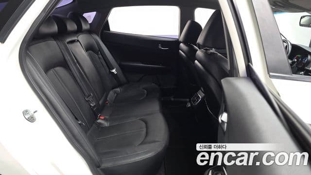 Kia K5 гибрид 2세대 Noblesse, 2016 12