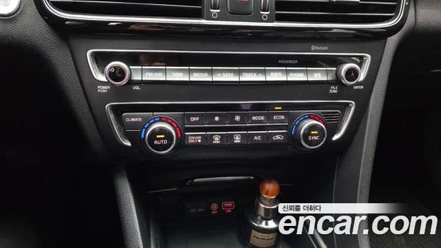 Kia K5 гибрид 2세대 Noblesse, 2016 16