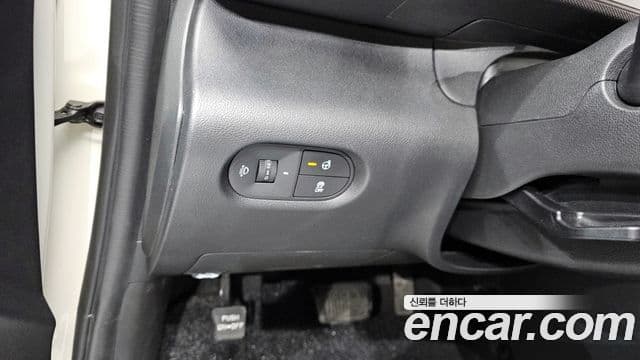 Hyundai Casper турбо D Essential, 2023 17